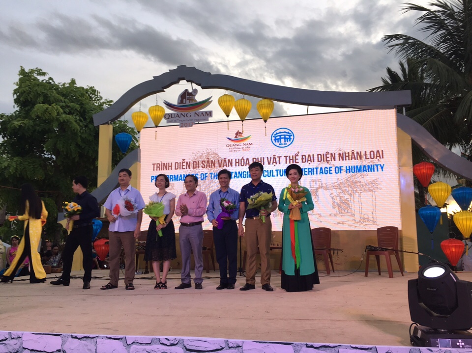 Nghệ nhân ưu tú Trần Văn Hồng – để những giá trị cốt lõi của dân ca Ví Giặm được lưu giữ nhiều đời sau